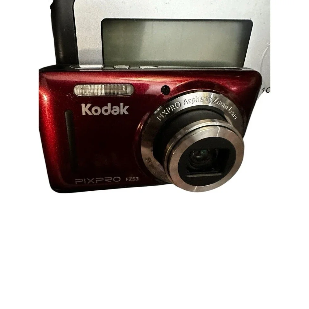 Kodak PIXPRO FZ53 Digital Camera (Red) FZ53-RD W/ USB cord EUC + Swissgear Case